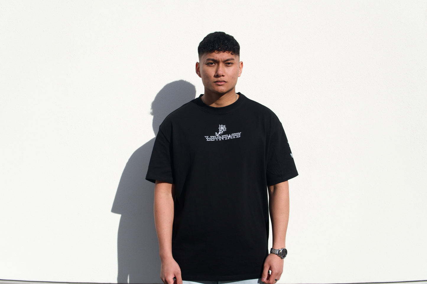 LEVNTATE / Flower-Drop Oversize T-Shirt (schwarz)