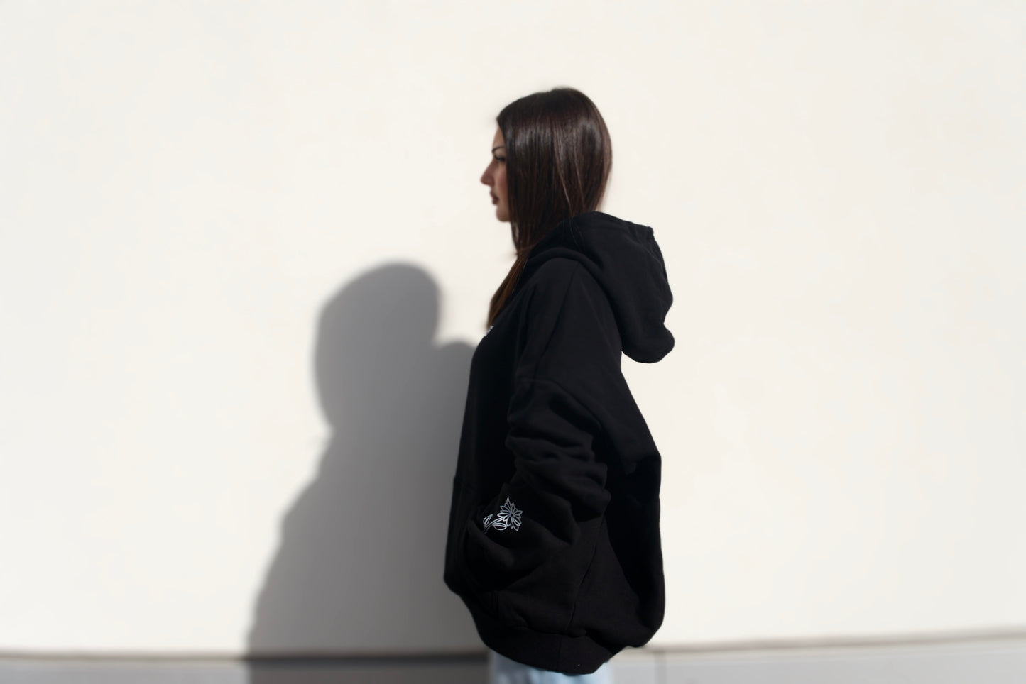 LEVNTATE / Flower-Drop Oversize Hoodie (schwarz)